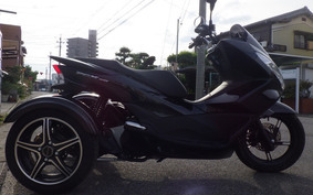 HONDA PCX 150 TRIKE KF18