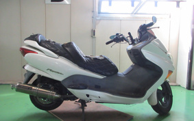 HONDA FORZA MF08