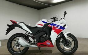 HONDA CBR125R JC50