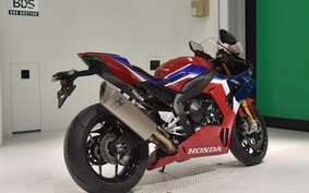 HONDA CBR1000RR RSP 2020 SC82