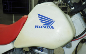 HONDA XR100R HE03