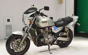 YAMAHA XJR1300 1999 RP01J