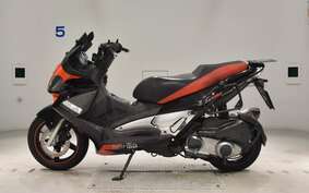 APRILIA SR MAX 300 2014