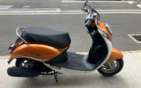 SYM UMI100