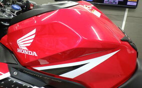 HONDA CBR250RR MC51