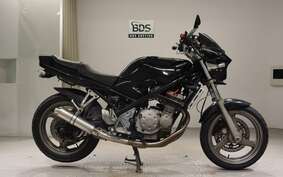 SUZUKI BANDIT 250 GJ74A