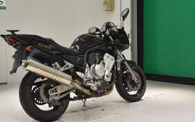 YAMAHA FZS1000 FAZER 2005