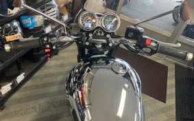 TRIUMPH  TRIUMPH  BONNEVILLE T120 CHROME  2022 DAD75H