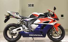 HONDA CBR1000RR 2004 SC57