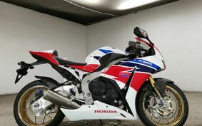 HONDA CBR1000RR SPECIAL EDITION 2014 SC59