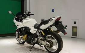 HONDA CB1300SB SUPER BOLDOR A 2011 SC54