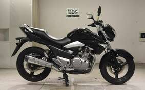 SUZUKI GSR250 GJ55D