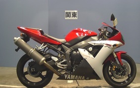 YAMAHA YZF-R1 2002 RN09