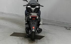 YAMAHA TRICITY 125 SE82J