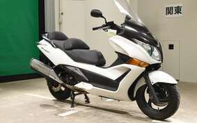 HONDA SILVER WING 400 GT Type 2016 NF03