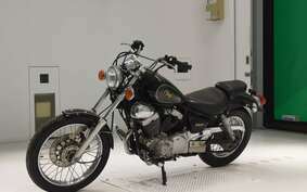 YAMAHA VIRAGO 250 3DM