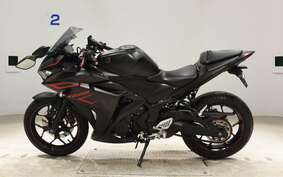 YAMAHA YZF-R25 RG10J