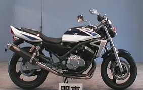 SUZUKI GSX250FX ZR250C