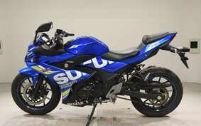 SUZUKI GSX250R