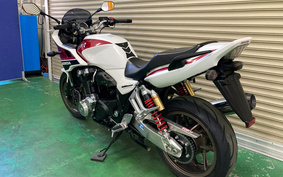 HONDA CB1300SB SUPER BOLDOR 2014 SC54