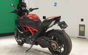 DUCATI DIAVEL Carbon 2011 G100A