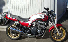 HONDA CB750 RC42