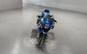 SUZUKI GSX-R125 DL33B