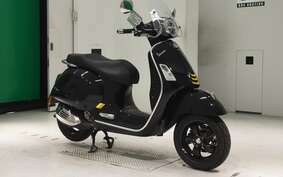 VESPA GTS300スーパー 2023