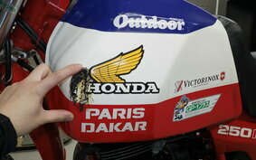 HONDA XL250R PARIS-DAKAR  MD03