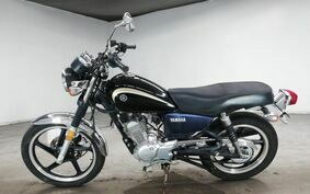 YAMAHA YB125SP PCJL