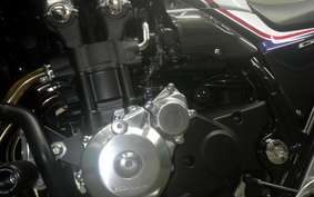 HONDA CB1300SB SUPER BOLDOR SP SC54