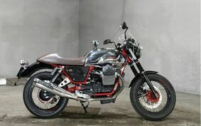 MOTO GUZZI V7 RACER 2022 LWJB