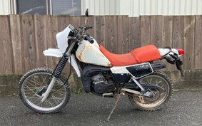 YAMAHA DT125 17F