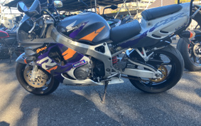 HONDA CBR900RR 1996 SC33