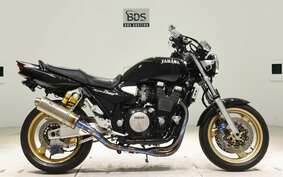 YAMAHA XJR1300 2002 RP03J