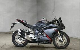 HONDA CBR250R MC41