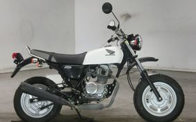 HONDA APE 100 HC07