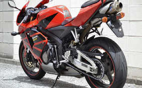 HONDA CBR600RR 2005 PC37