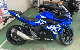 SUZUKI GSX250R DN11A