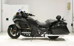 HONDA GL 1800 GOLD WING F6B 2013 SC68