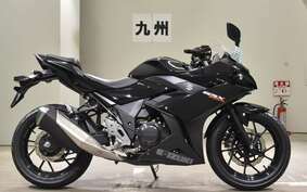 SUZUKI GSX250R DN11A