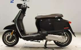 LAMBRETTA  ゙V125 SPECIAL LMB0