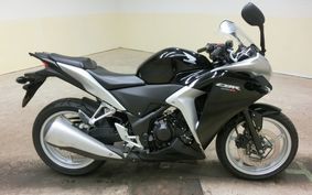 HONDA CBR250R Fi MC41