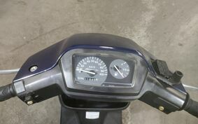 SUZUKI ADDRESS V100 CE11A