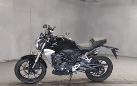 HONDA CB250R MC52