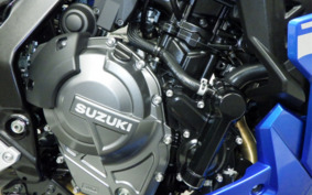 SUZUKI GSX-8R 2024 EM1AA