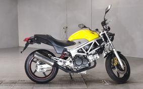 HONDA VTR 250 MC33