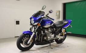 YAMAHA XJR1300 1998 RP01J