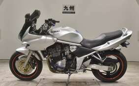 SUZUKI BANDIT 1200 S 2003 GV77A