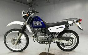 SUZUKI DJEBEL 200 (DR200SE) SH42A